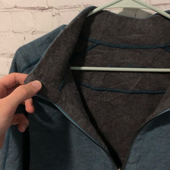 Tommy Bahama Blue Reversible Sweater Men's Sz XL - Picture 3 of 6